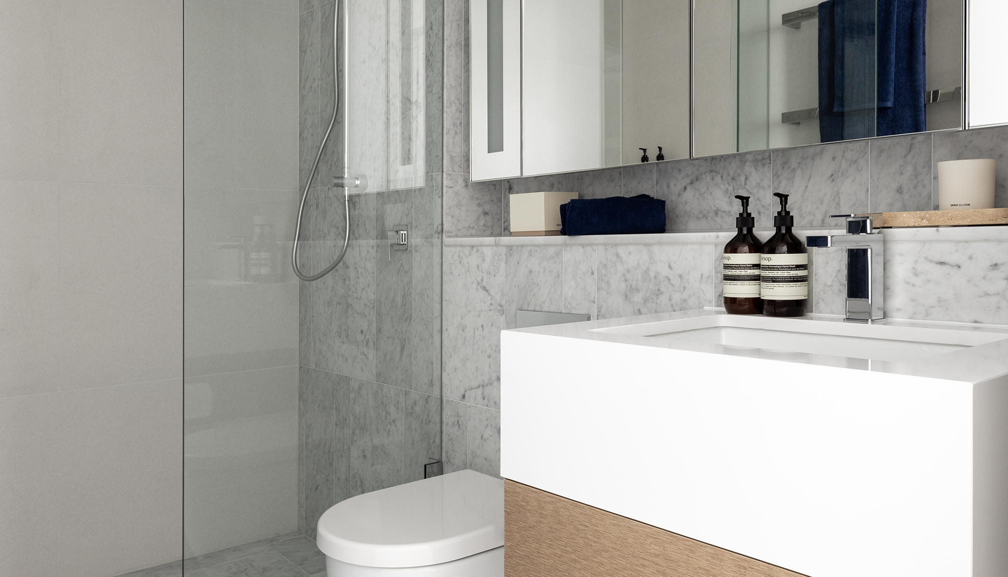 27G_6_One_Sydney Harbour_Bathroom.png